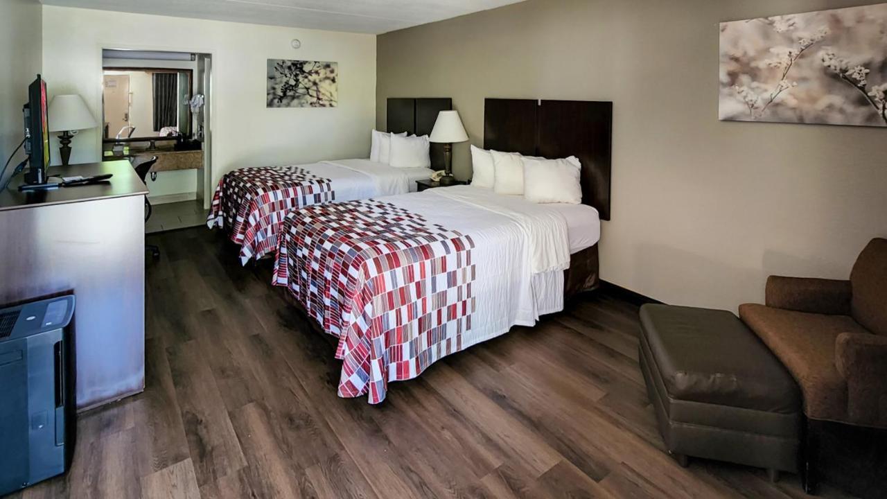 Red Roof Inn Tallahassee East Bagian luar foto