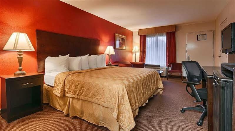 Red Roof Inn Tallahassee East Bagian luar foto